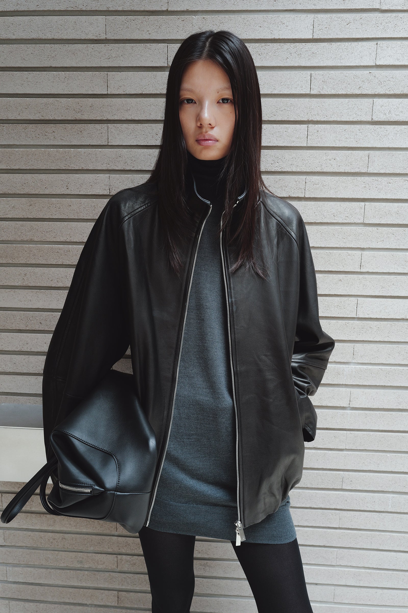 Real Lamb Minimal Jumper Black