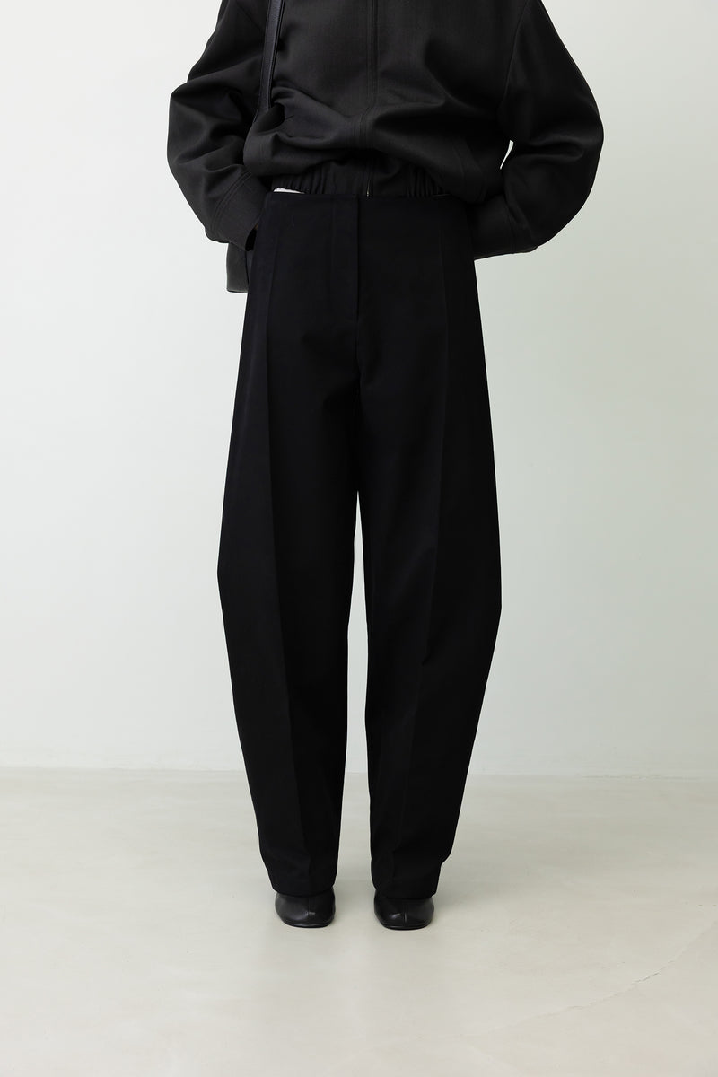 Cotton Volume Tuck Pants Black