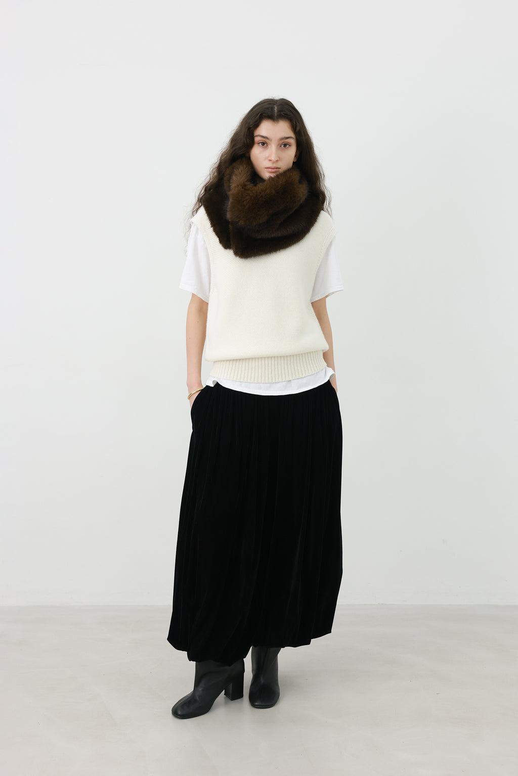 Like Fur Warmer Dark Brown