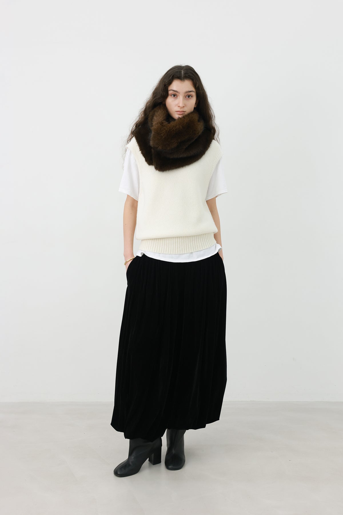 Like Fur Warmer Dark Brown