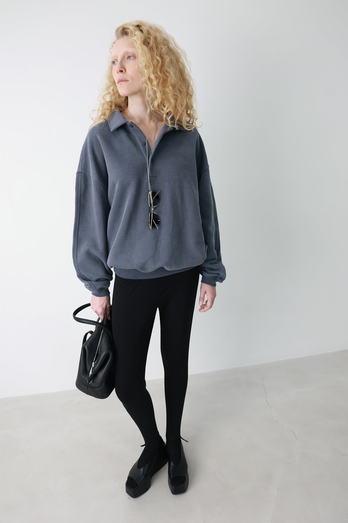 Pigment Sweatshirt
