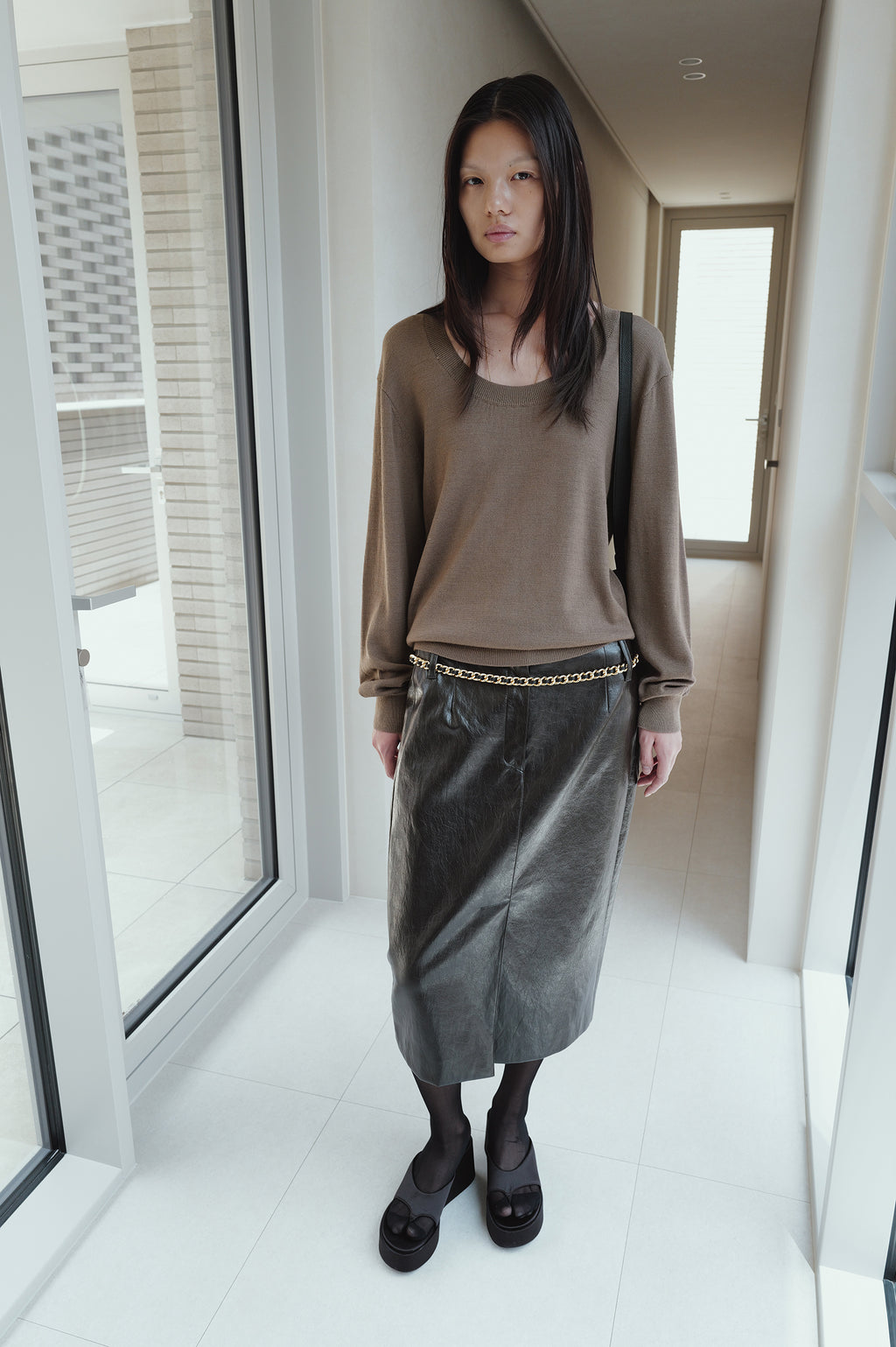 Washable 100% Wool U-Neck Pullover Taupe
