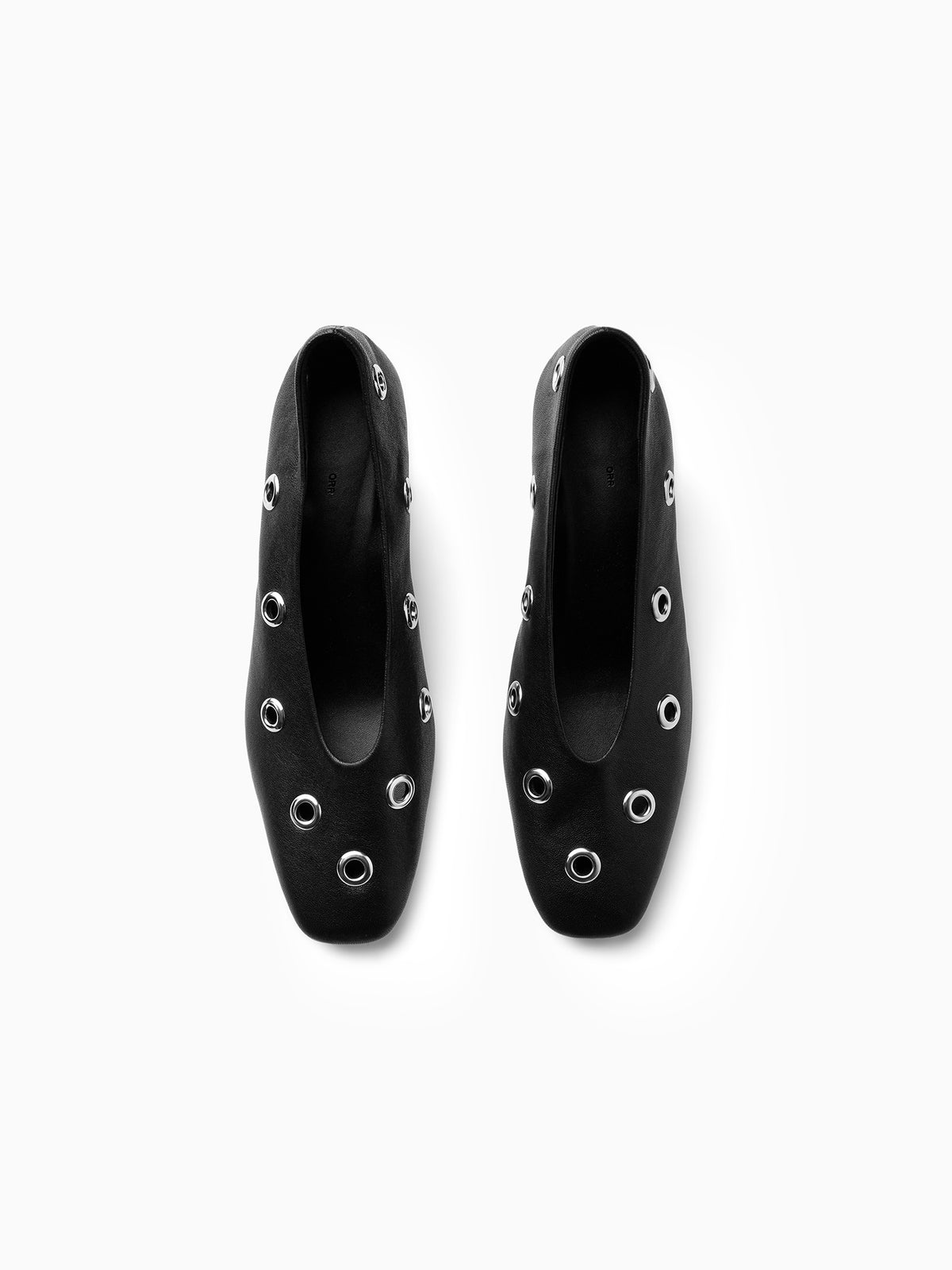 Eyelet Pumps