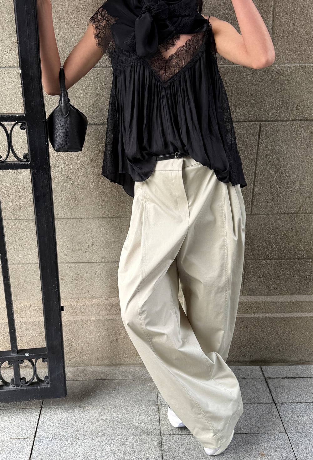 Cotton Pintuck Trousers Light Khaki