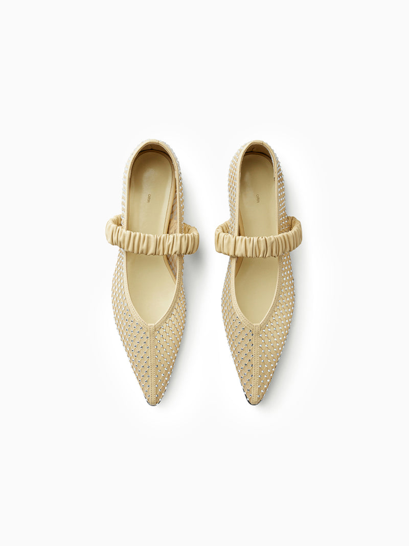Bobby-Sox V-cut Shoes Beige