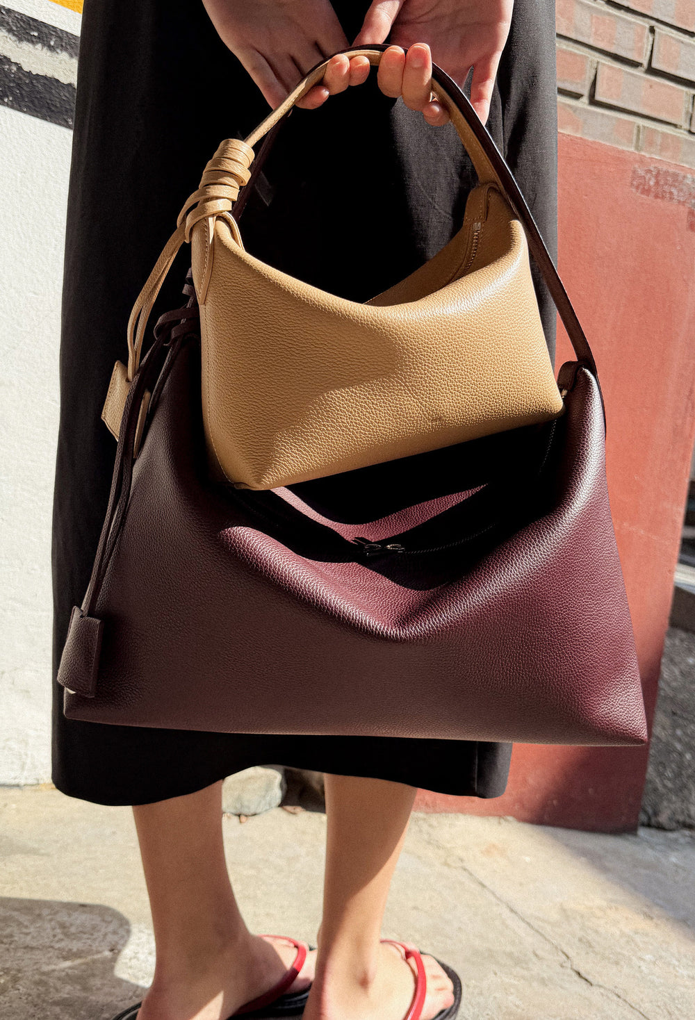 Arc Bag Medium Burgundy