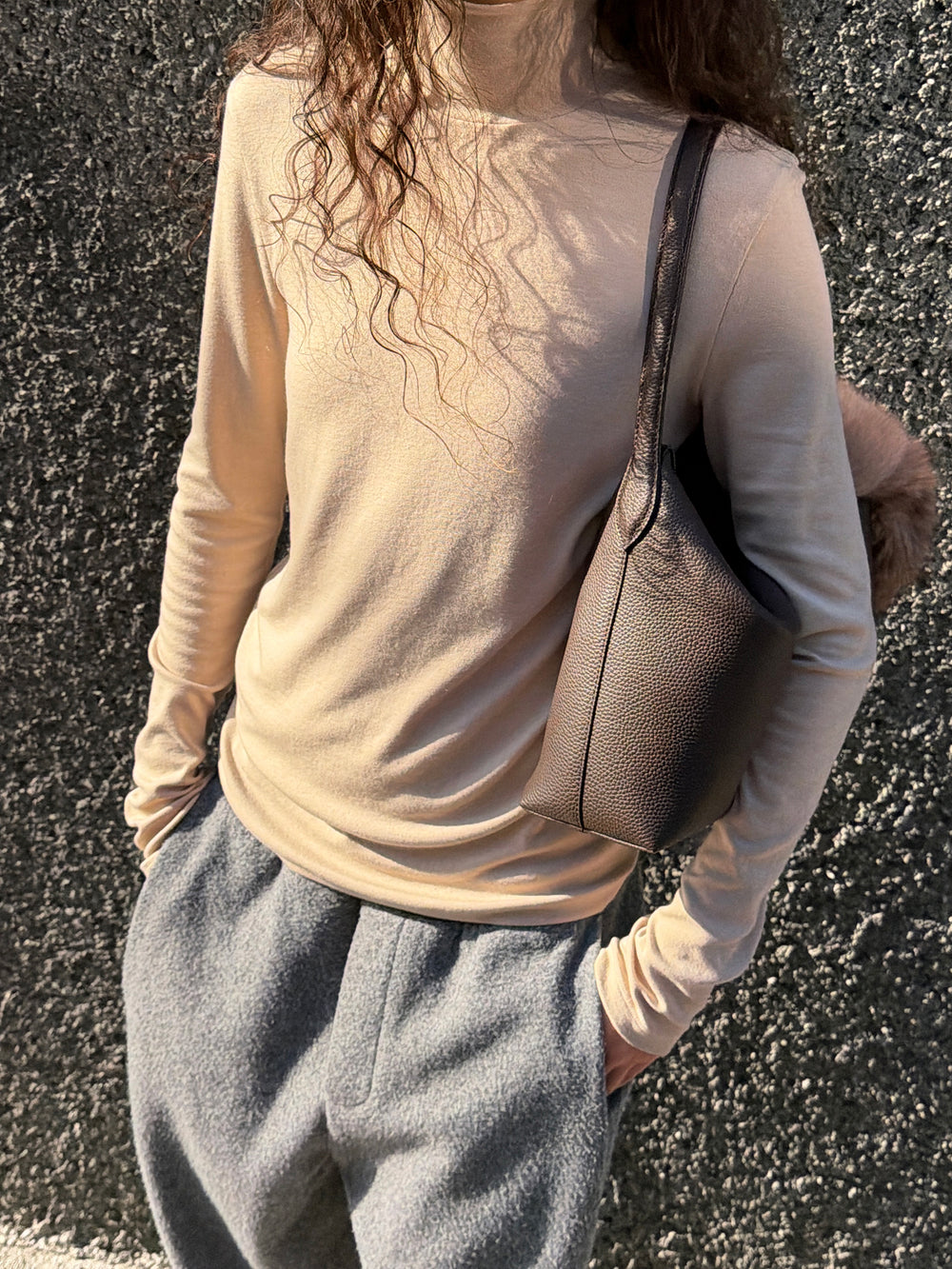 Milky Turtleneck T-shirt Beige