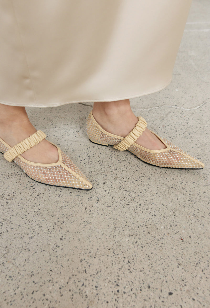 Bobby-Sox Round Shoes Beige