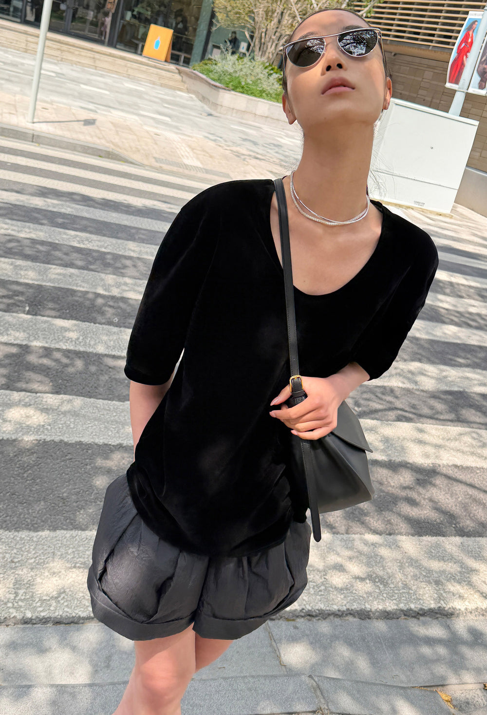 Velour U-neck T-shirt Black