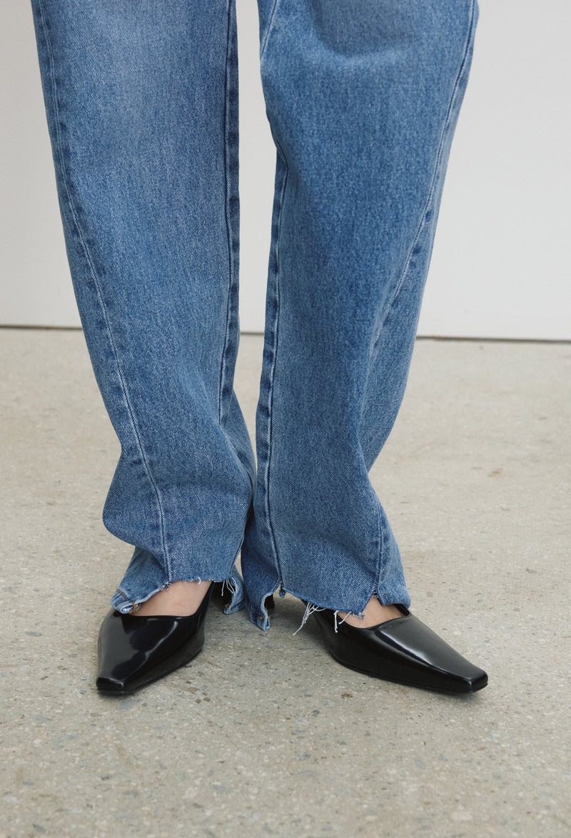 810 Cut Denim Blue