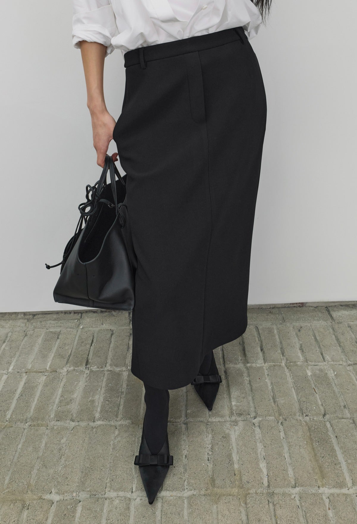 High-density Slim-Fit Maxi Skirt Black