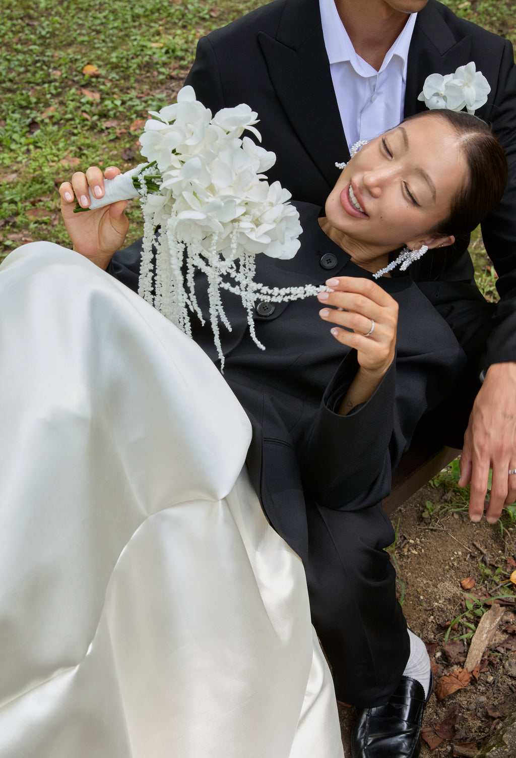 라운드 실루엣 자켓