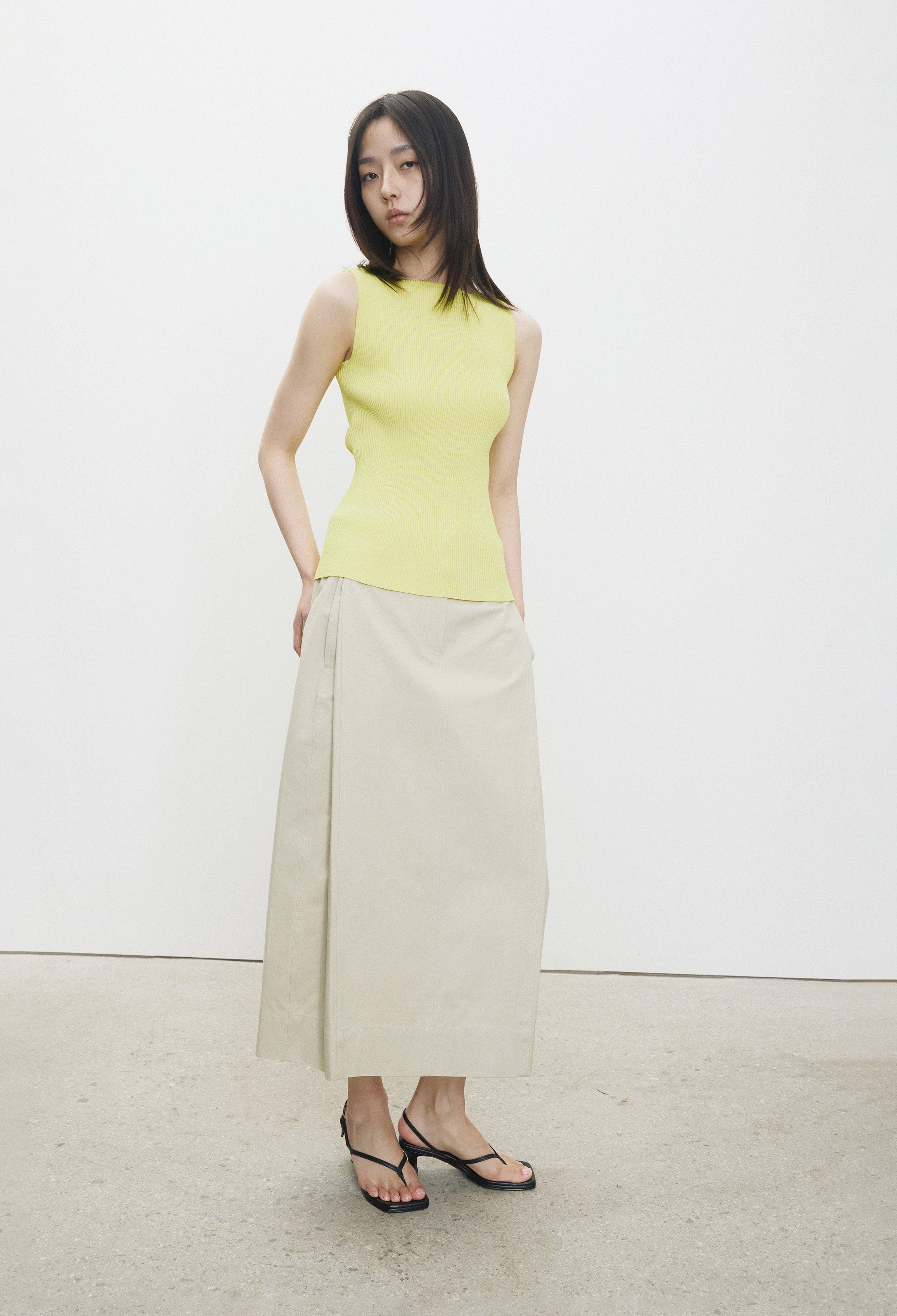 Cotton Tuck Skirt Beige