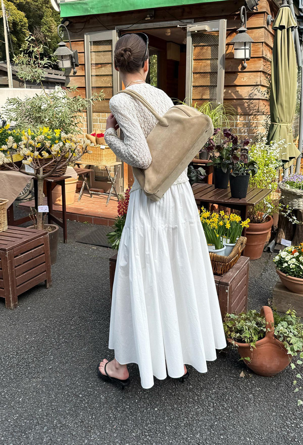 Pintuck full skirt white