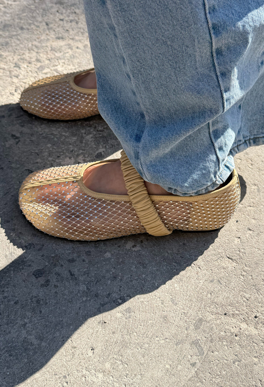 Bobby-Sox Round Shoes Beige