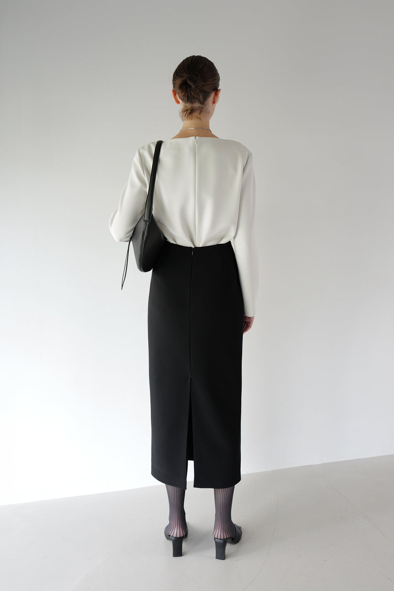 High-Density Stretch Dart Skirt Black