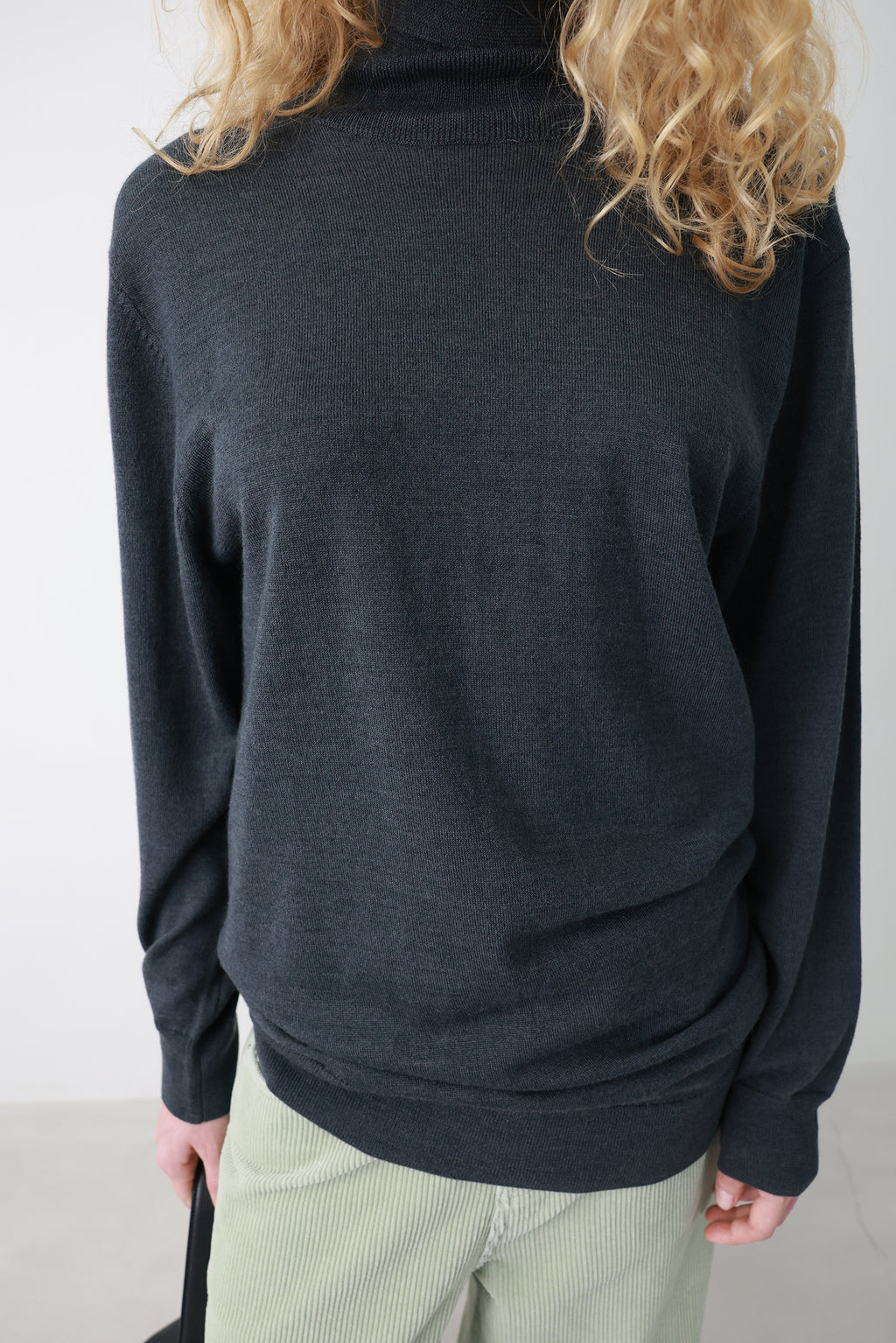 Wool Blend Turtleneck Knit Dark Gray