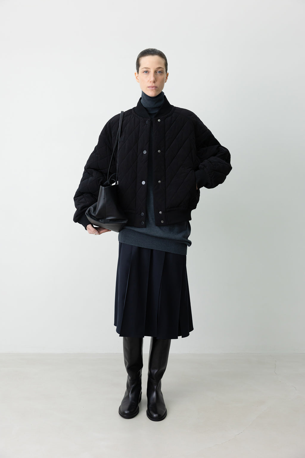 Loft Goose Down Black