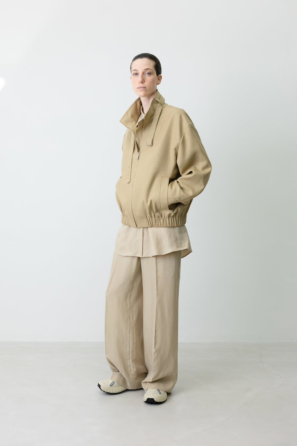 High-Neck Blouson Jumper Beige