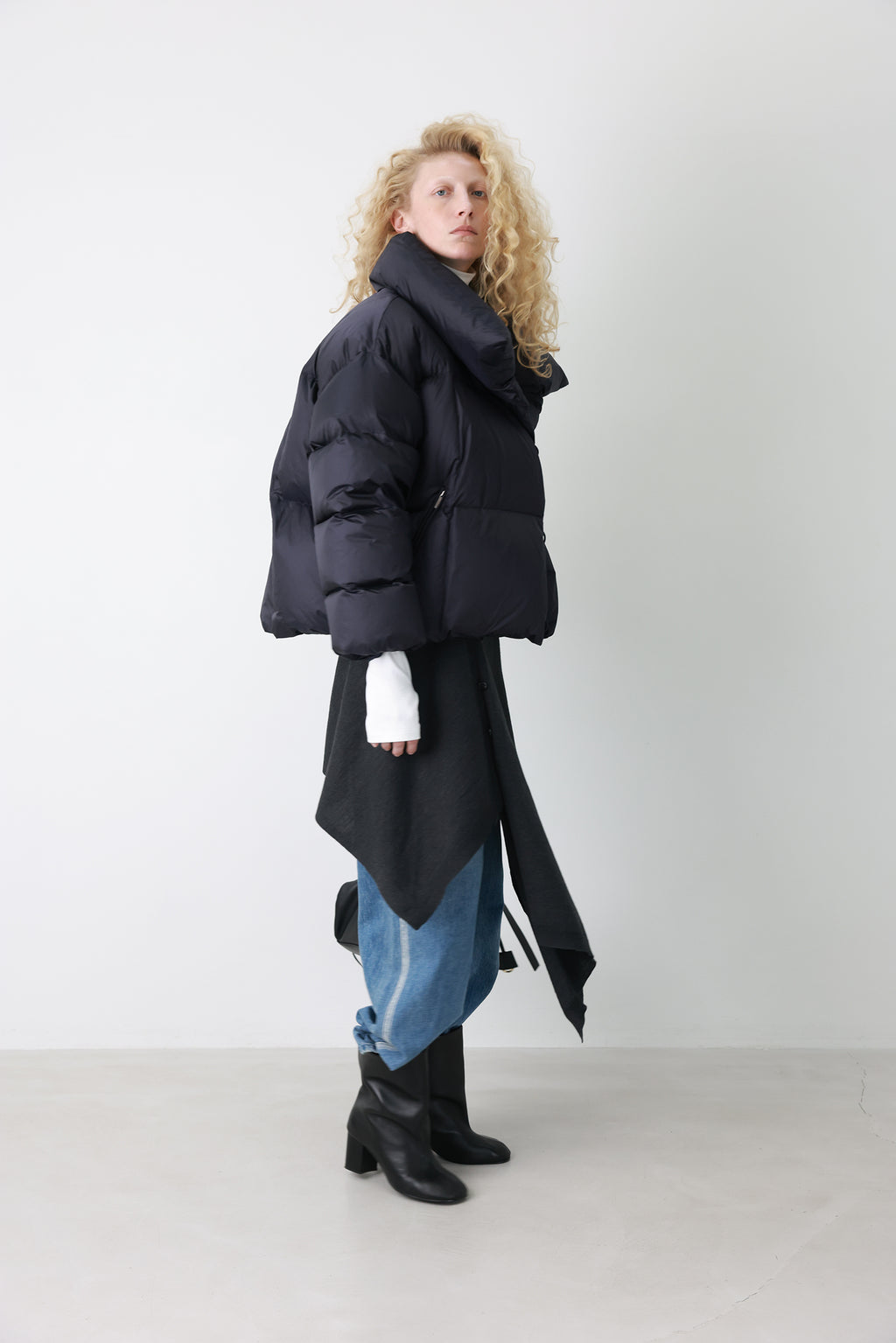 Cloud Goose Down Navy