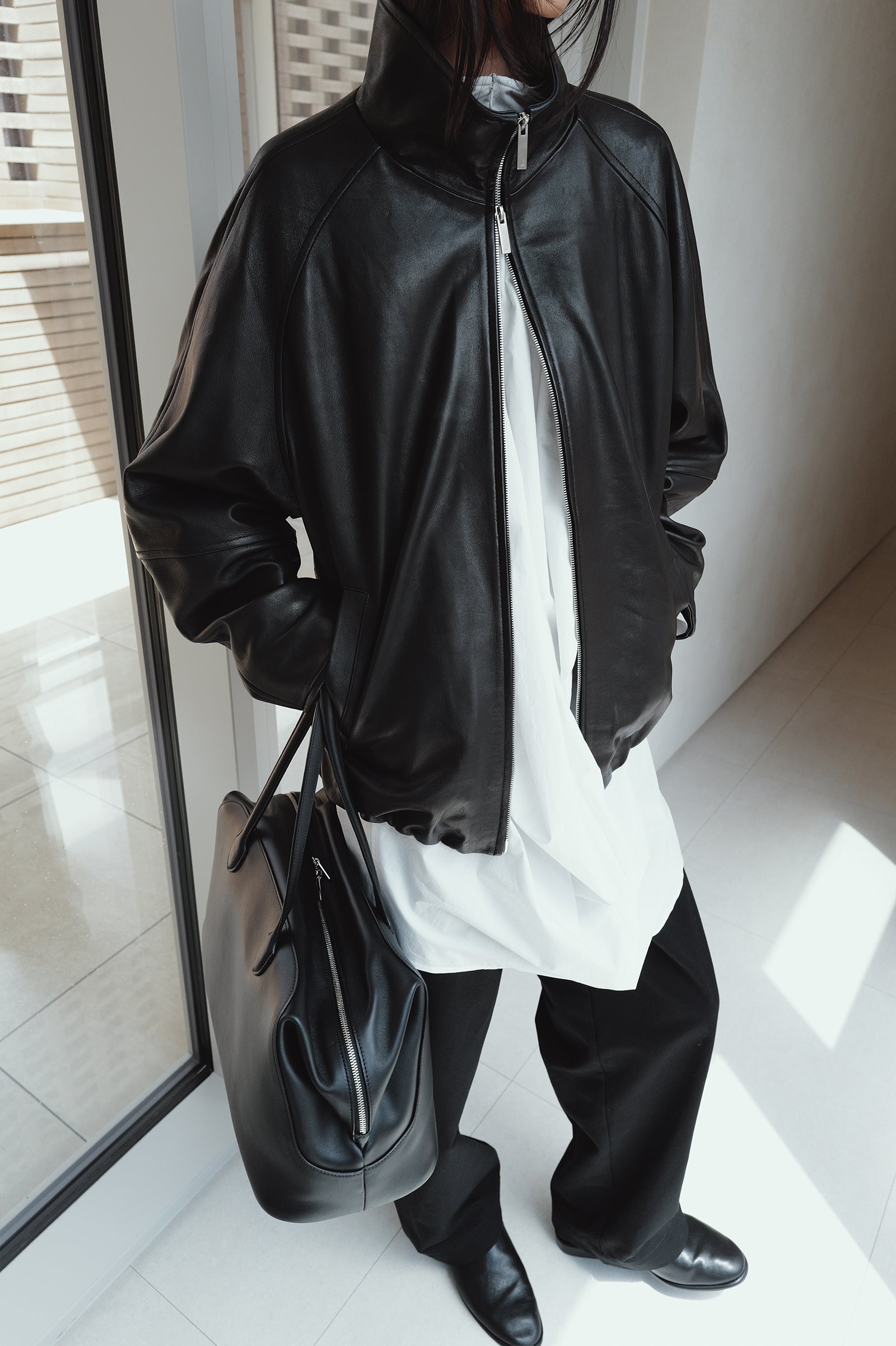 Real Lamb Minimal Jumper Black