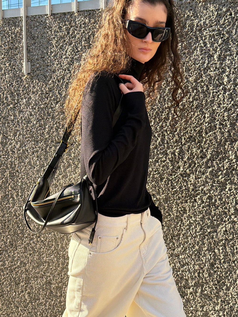 Milky Turtleneck T-shirt Black
