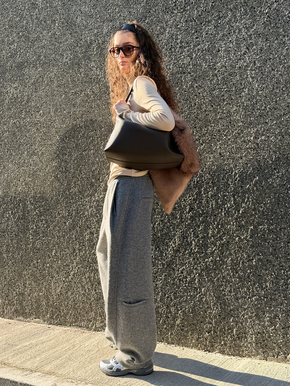 Milky Turtleneck T-shirt Beige