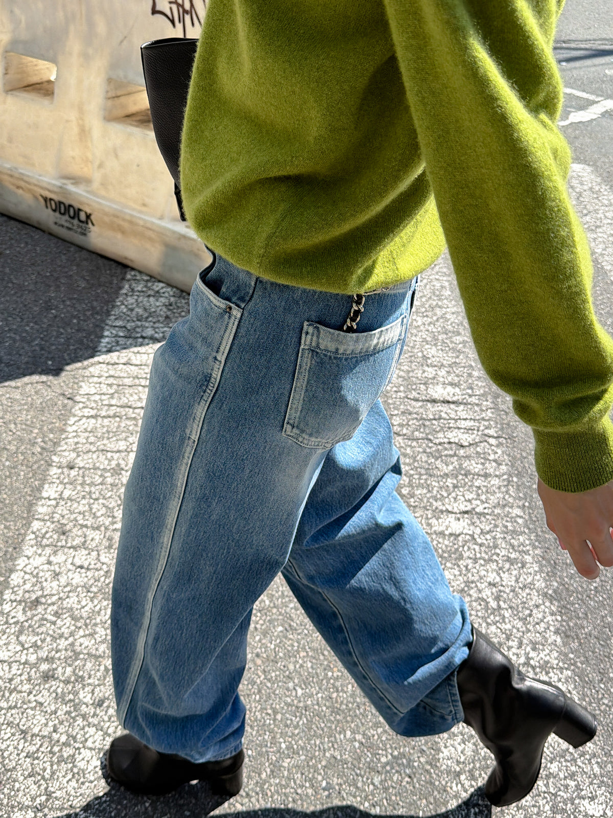 421 Washed Denim
