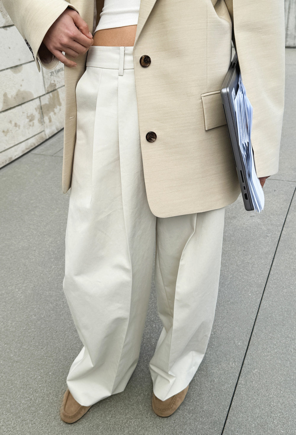 Cotton Wide Trousers Beige