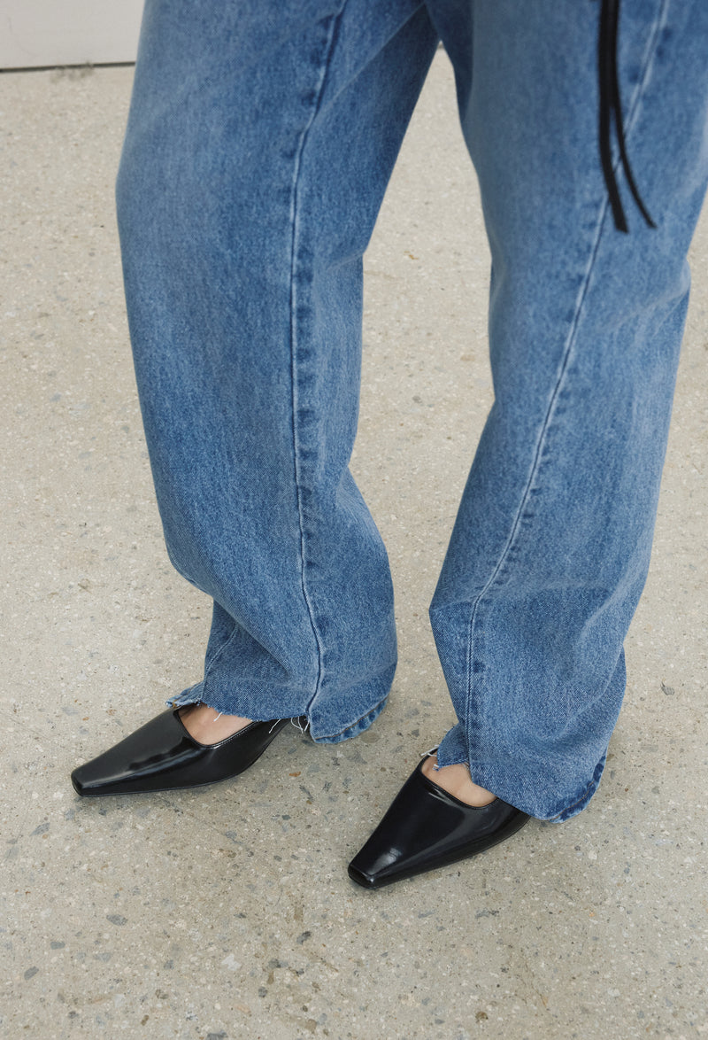 810 Cut Denim Blue