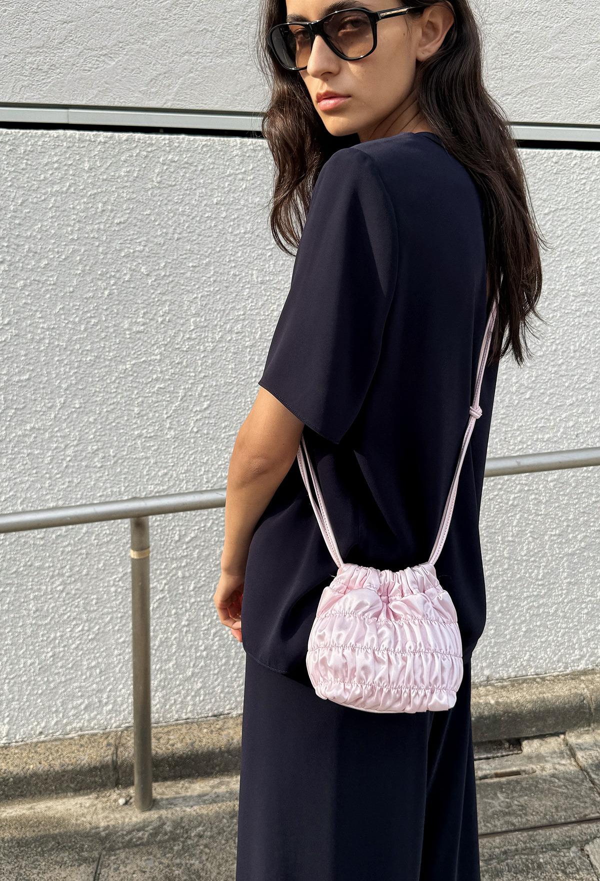 삭셔 백 핑크