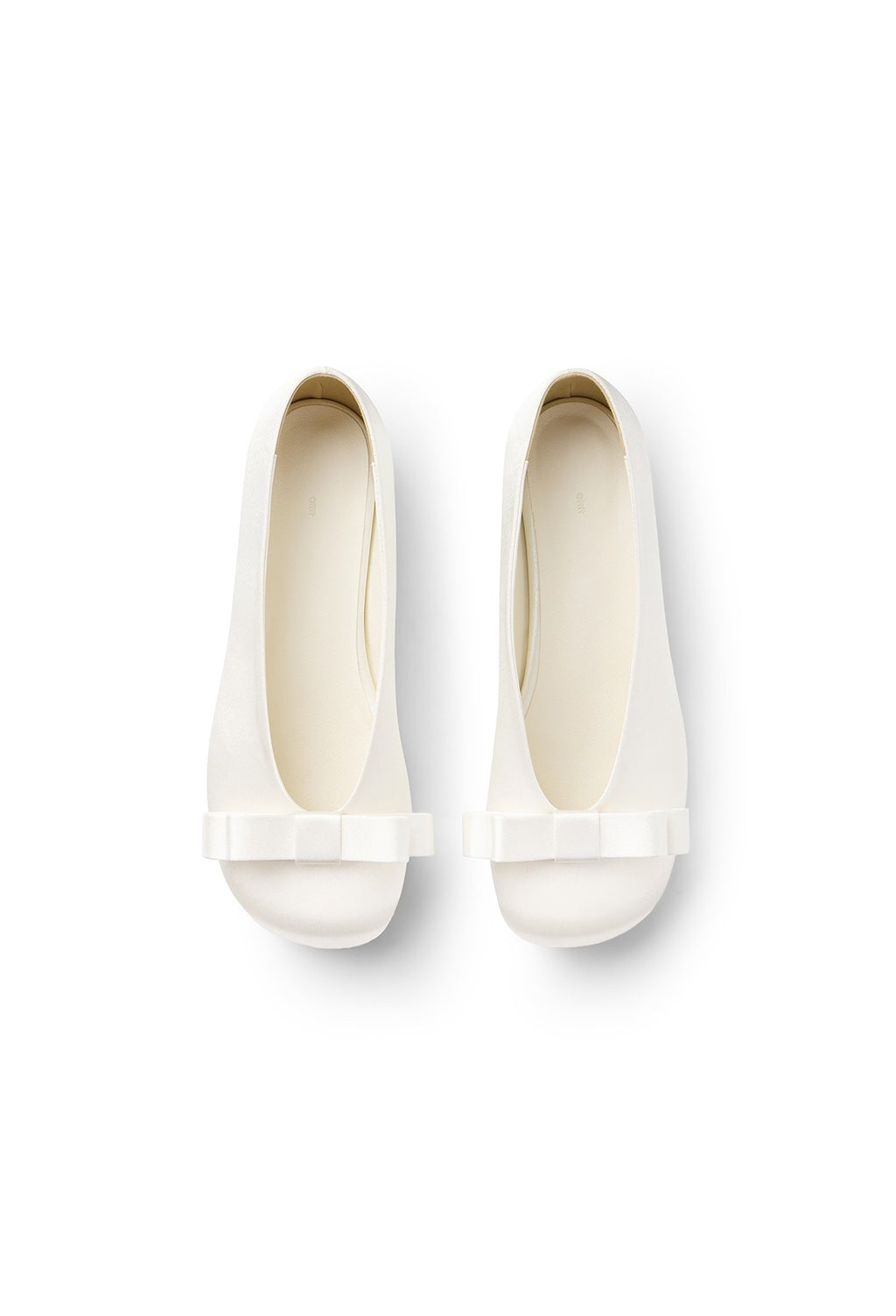 Satin Ribbon Round Pumps Ivory