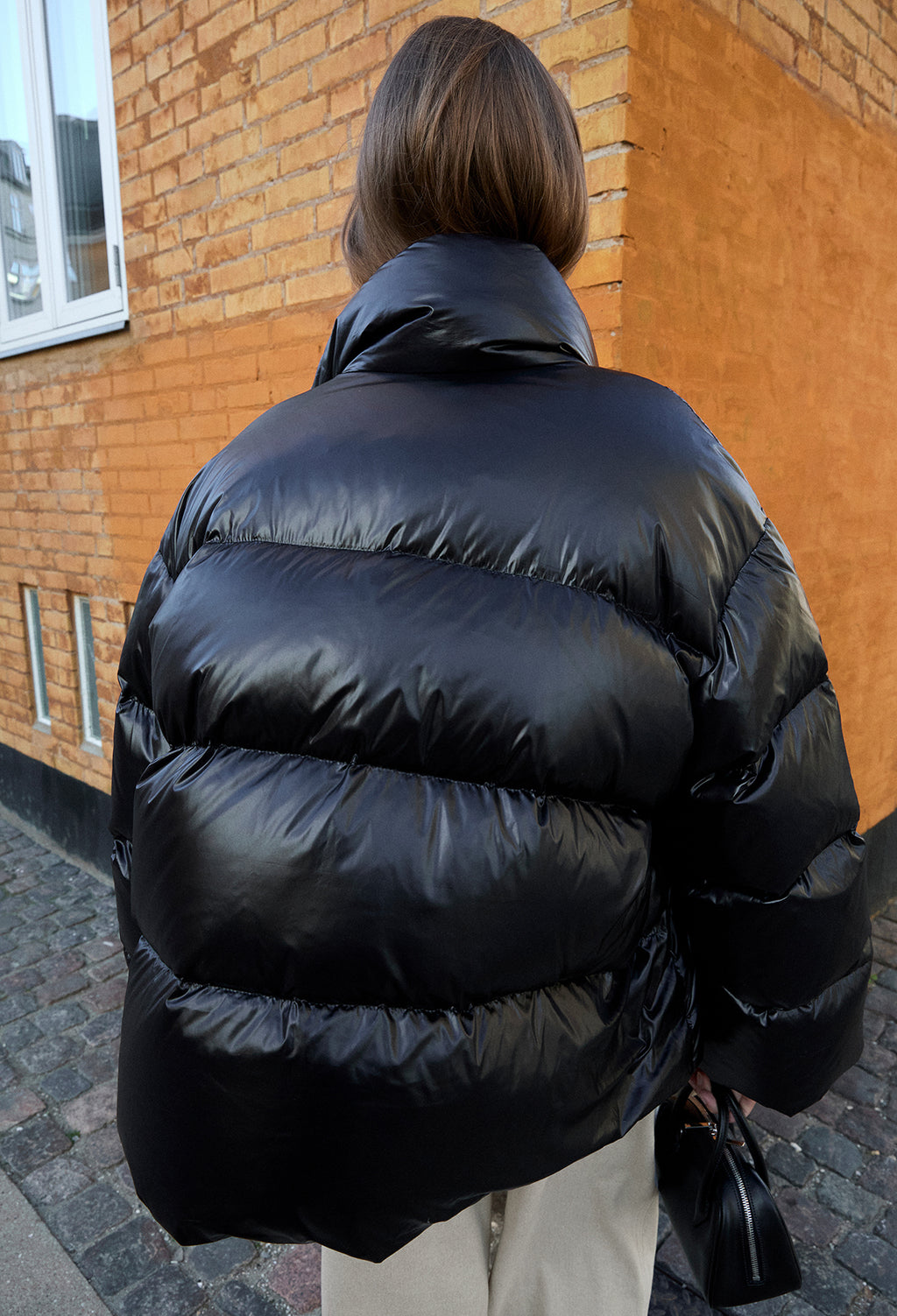 Fluffy Goose Down Black