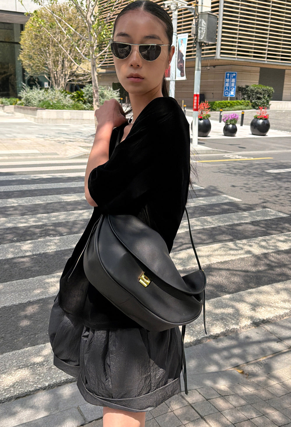Velour U-neck T-shirt Black