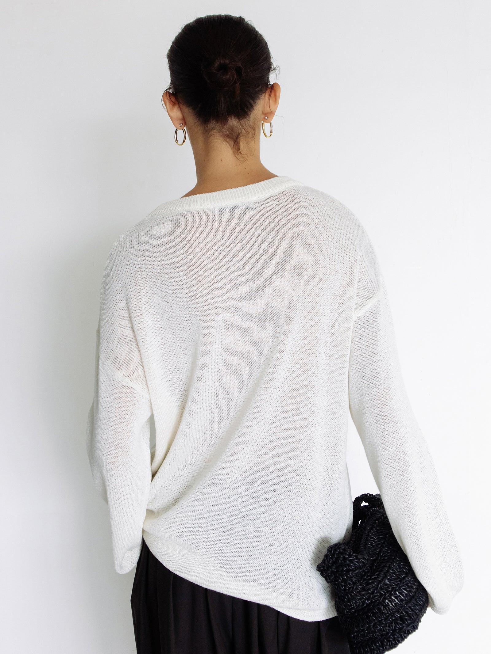 Sheer round pullover ivory