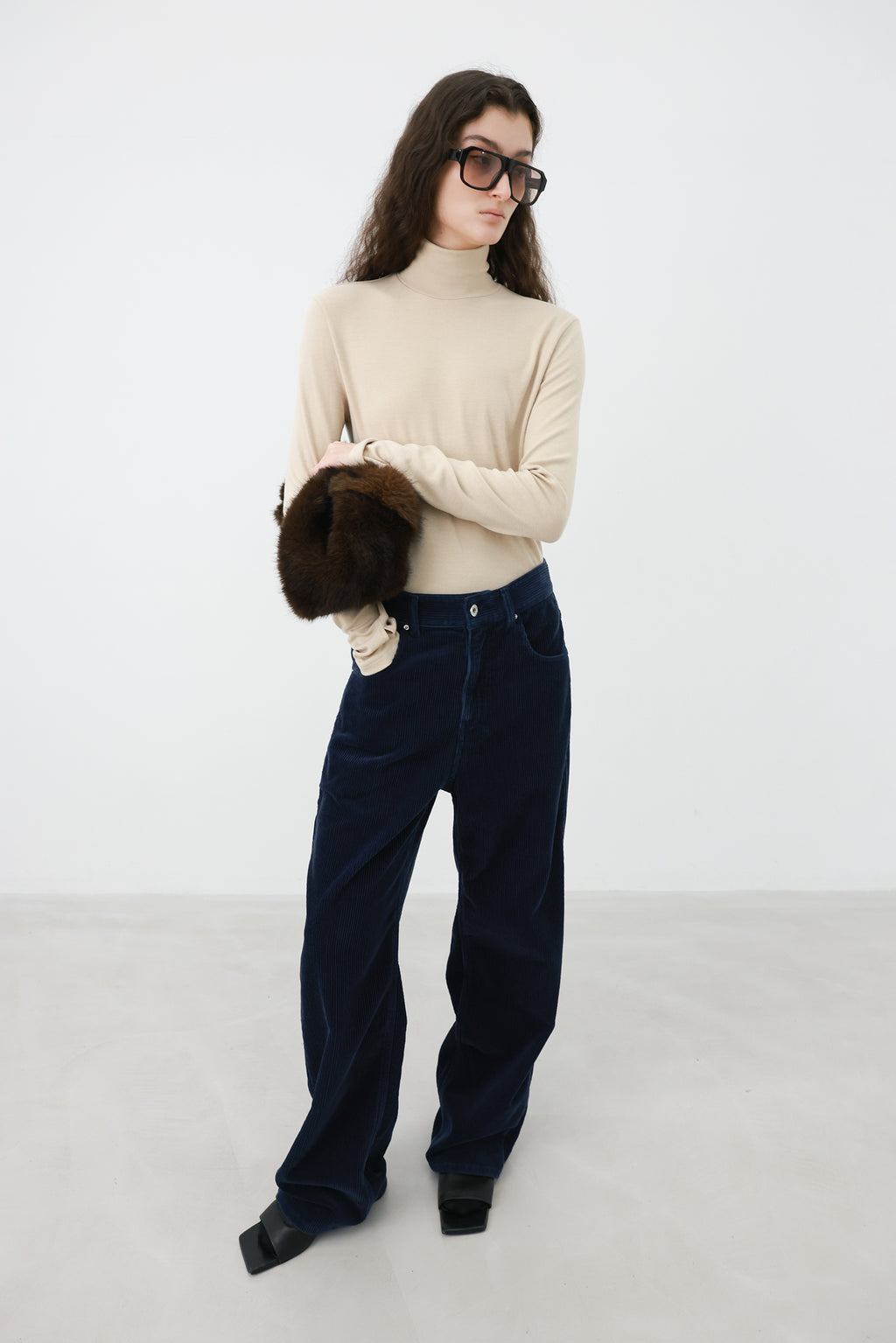 Soft Corduroy Pants Navy