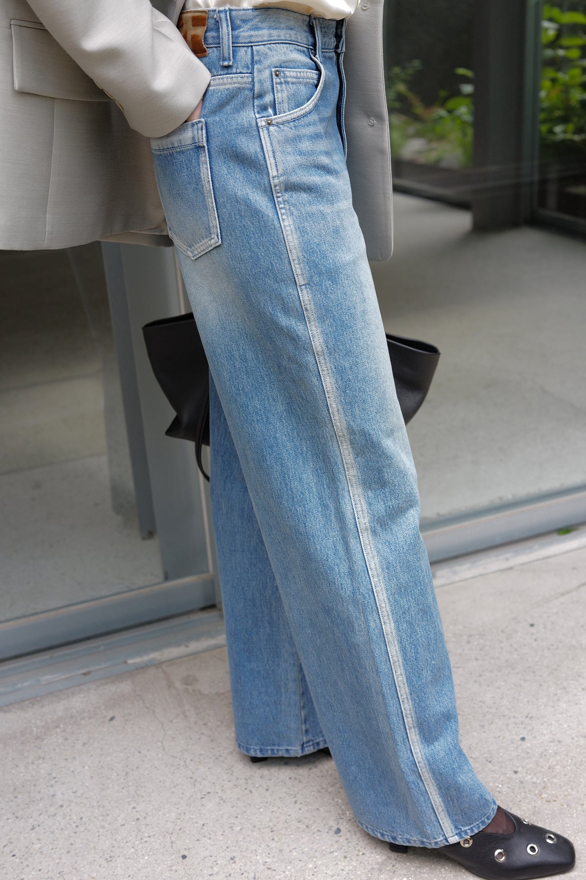 421 Washed Denim