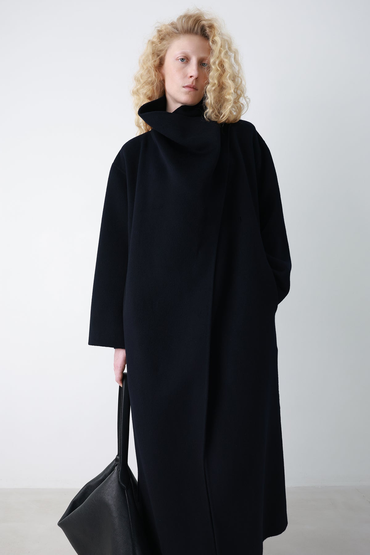Superior Cashmere Coat Dark Navy