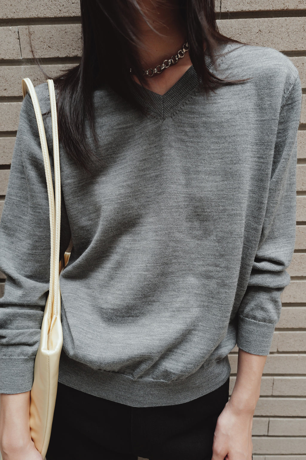 Washable 100% Wool V-neck Pullover Melange Gray