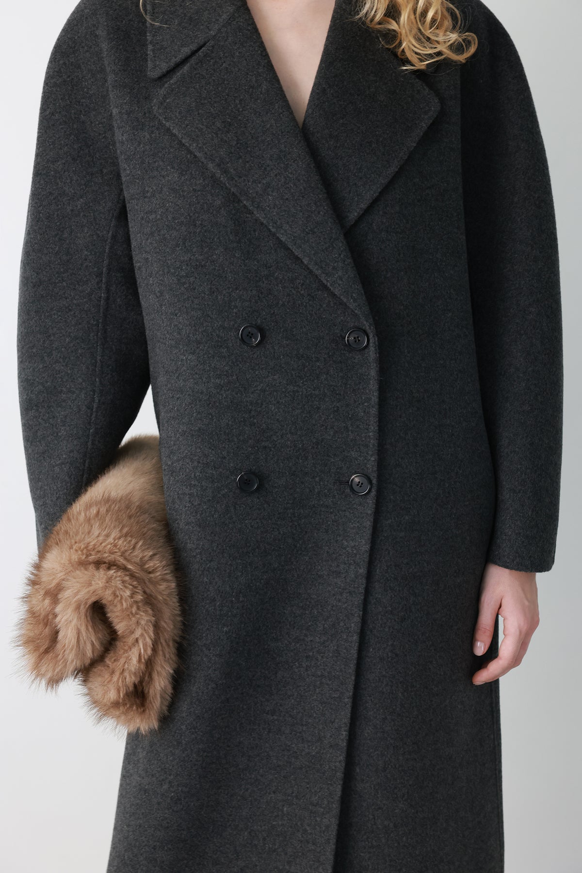 Like Fur Warmer Beige