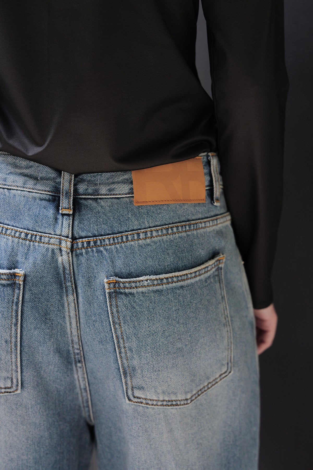 590 Wide Denim