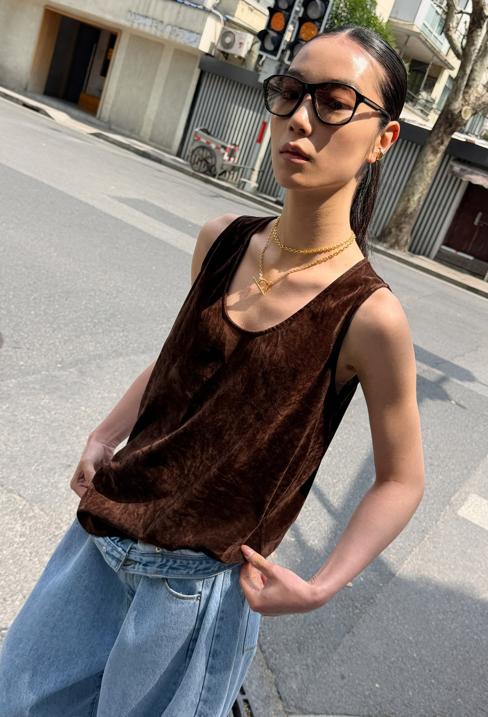 Velour Sleeveless Top Brown