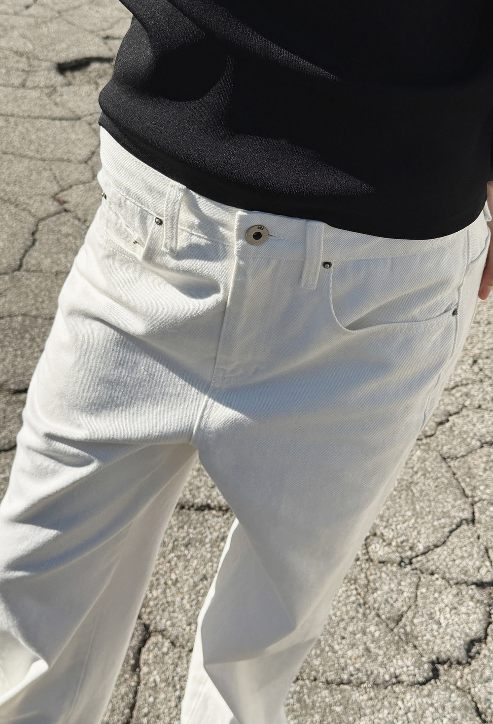 810 Cut-Off Denim Ivory