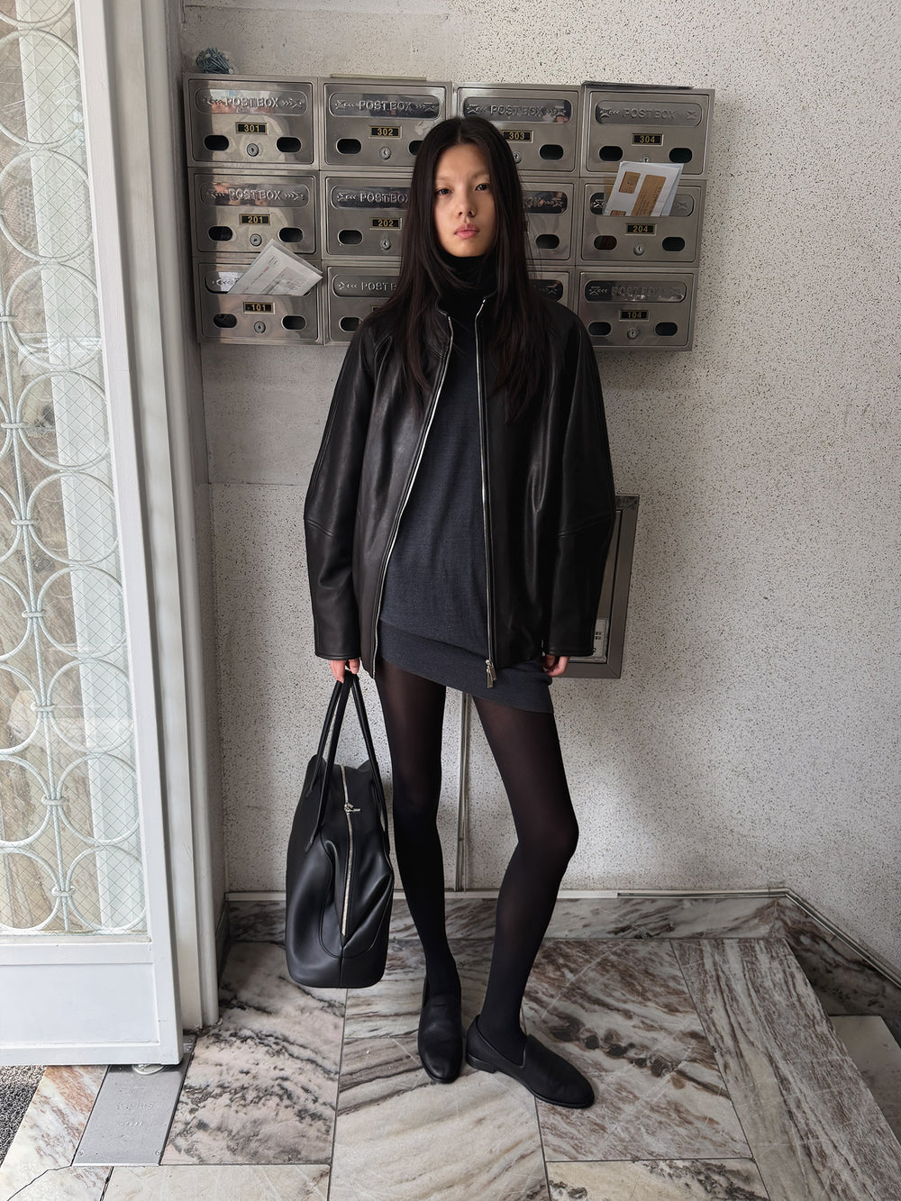 Real Lamb Minimal Jumper Black