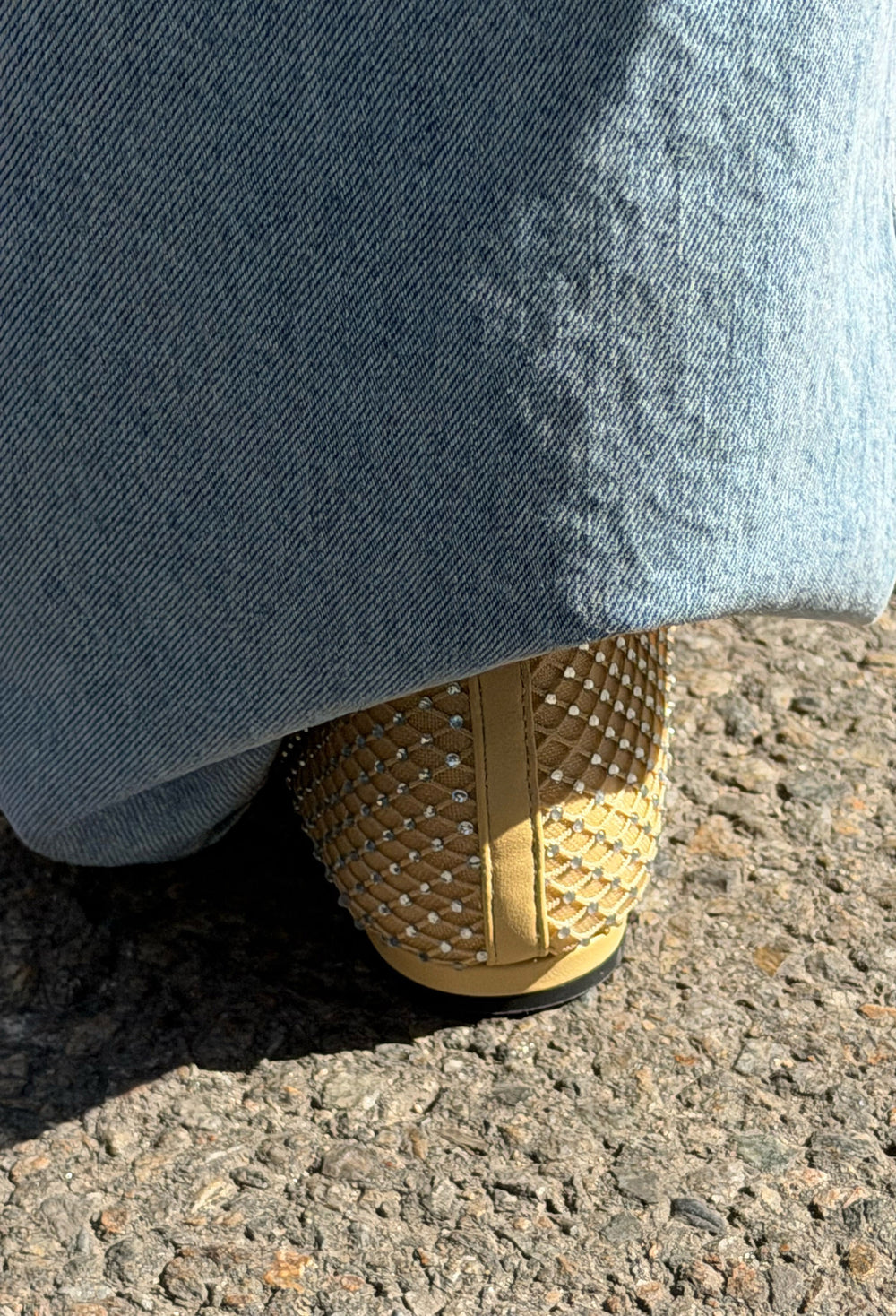 Bobby-Sox Round Shoes Beige