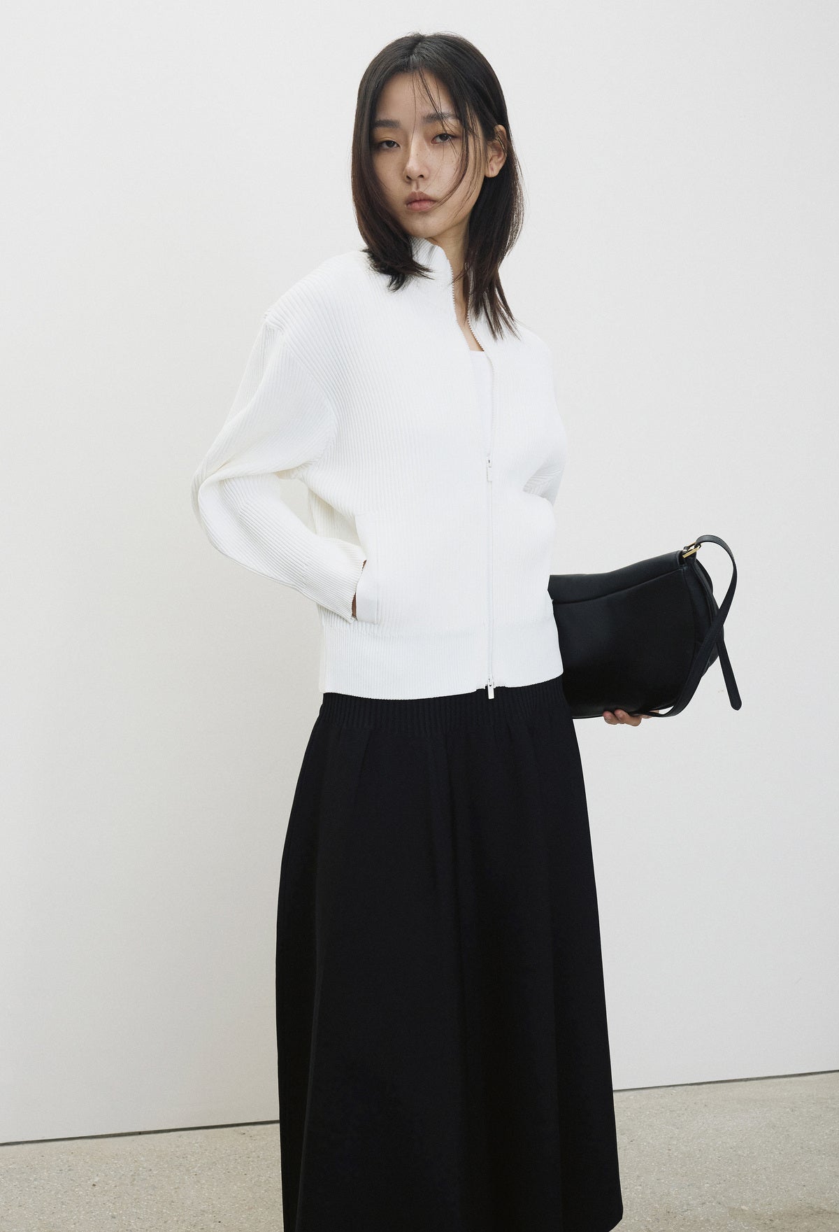 High-density Knit Zip-Up Ivory