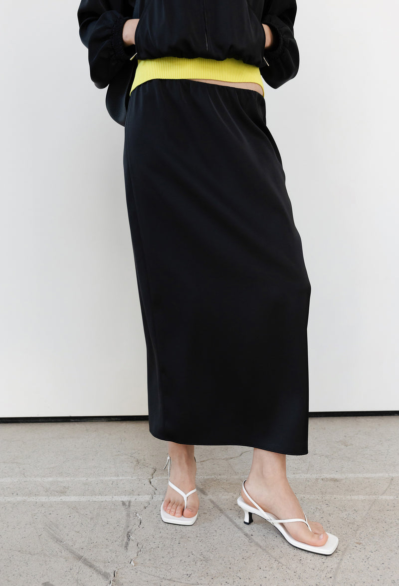Satin shirred-waist skirt, black
