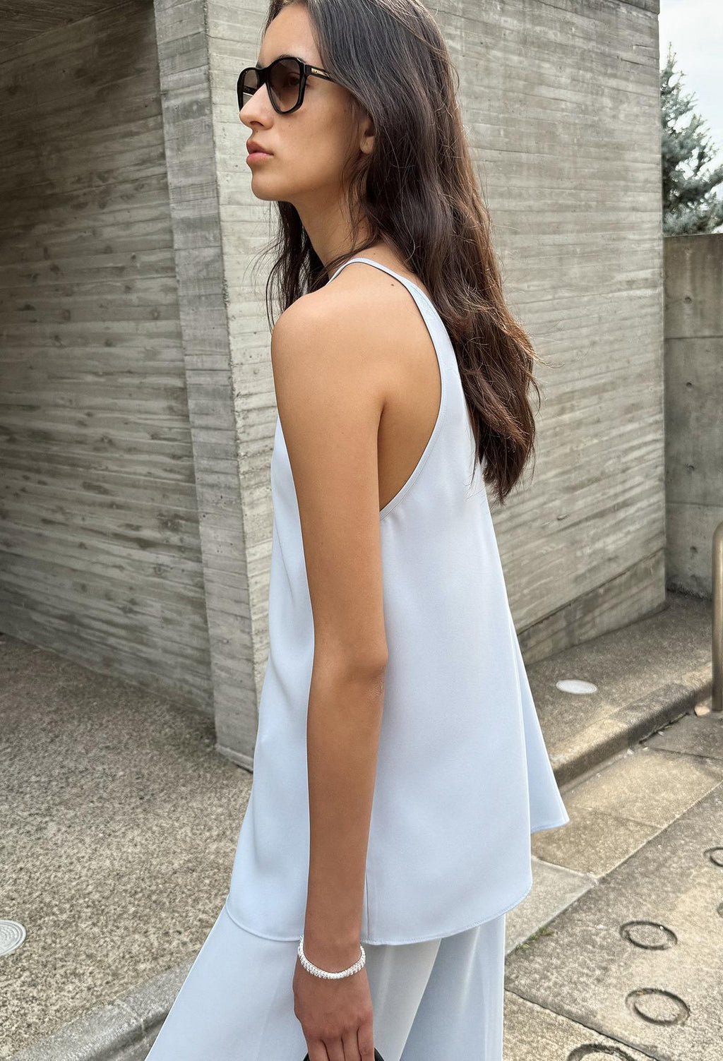 25SS 썸머 루 슬리브리스 블루