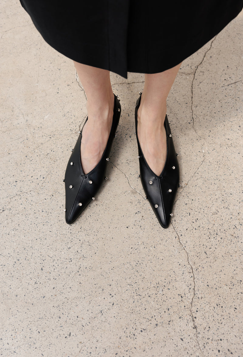 Crystal Pointed Wedge Heels Black