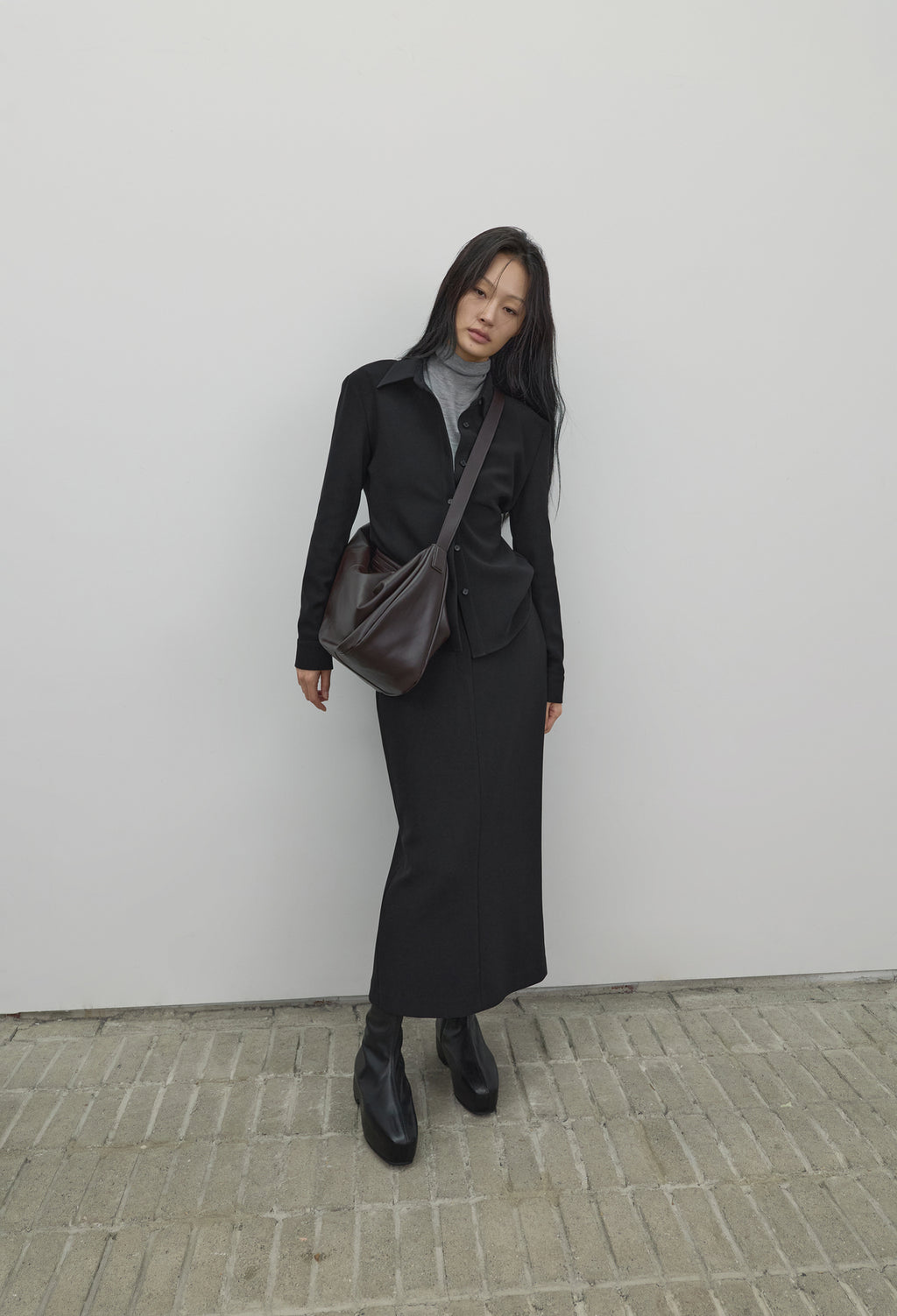 High-density Slim-Fit Maxi Skirt Black